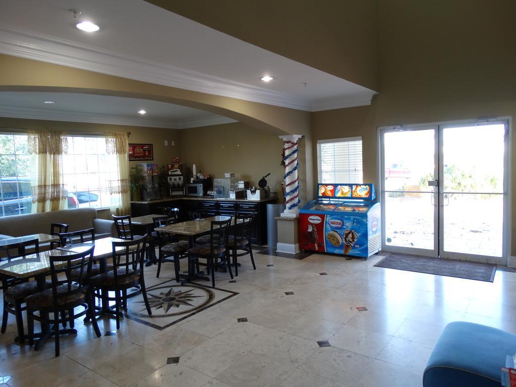 Regency Inn & Suites - Baytown Bagian luar foto