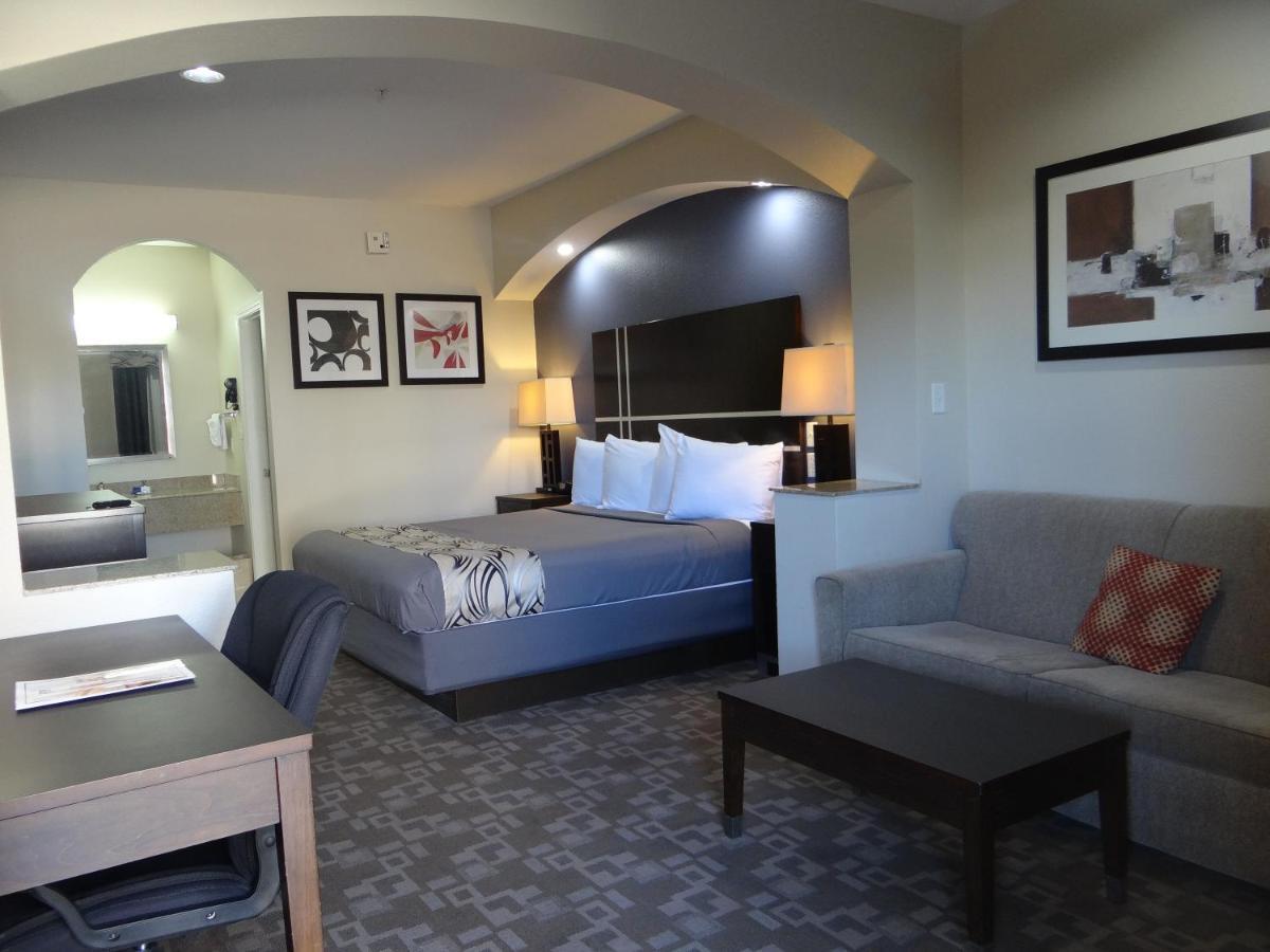 Regency Inn & Suites - Baytown Bagian luar foto
